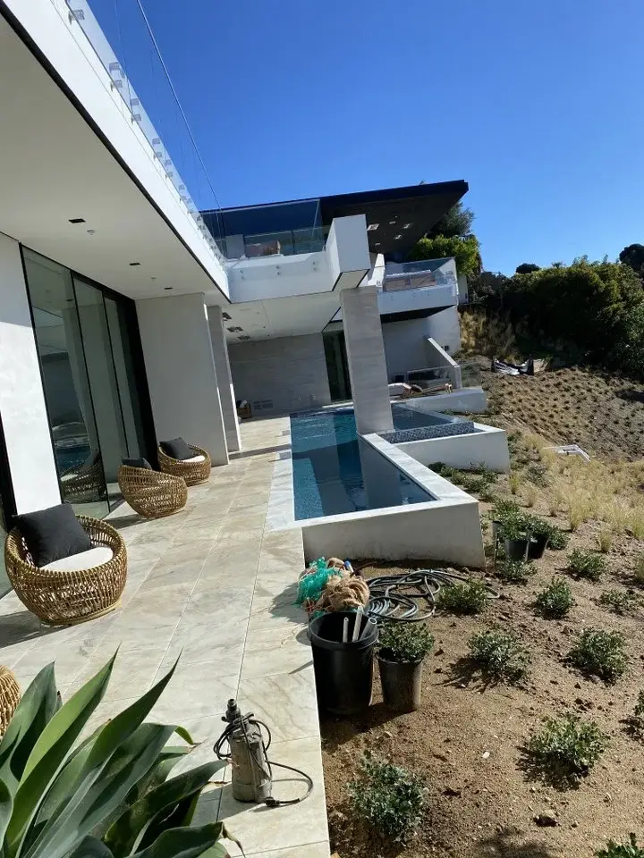 IMG-3051_720x960-1 (1)